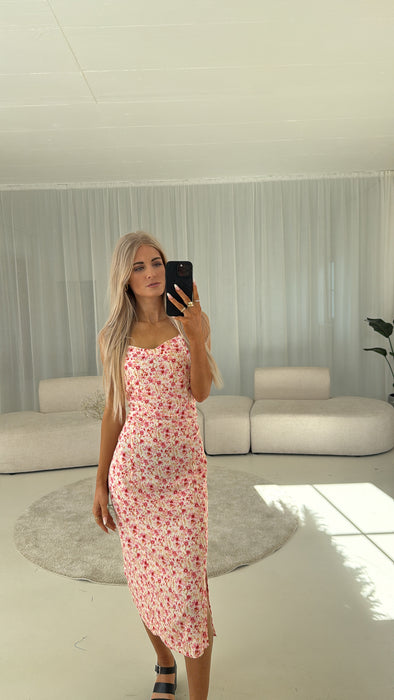 Dress 34 - Ohne Rückgaberecht