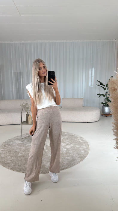Crepe Hose Beige
