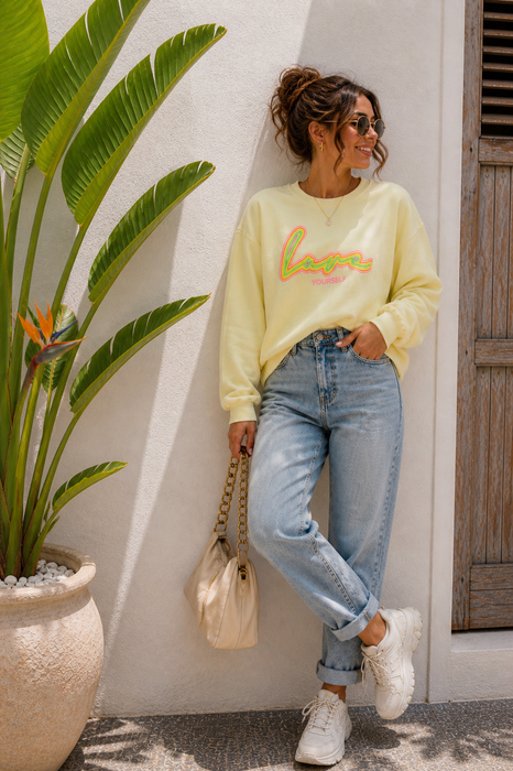 Sweater Love Yourself  Gelb- Ohne Rückgaberecht