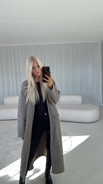 Mantel Ally Taupe