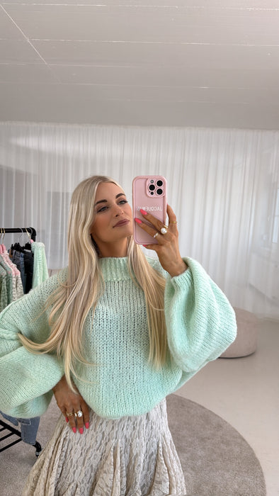 Bouclé Pulli Türkis