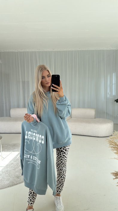 Sweater Blue Cowgirl