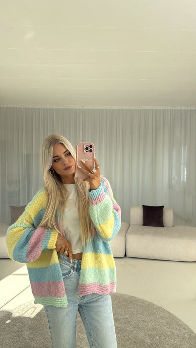 Cardigan Trio / Pastell