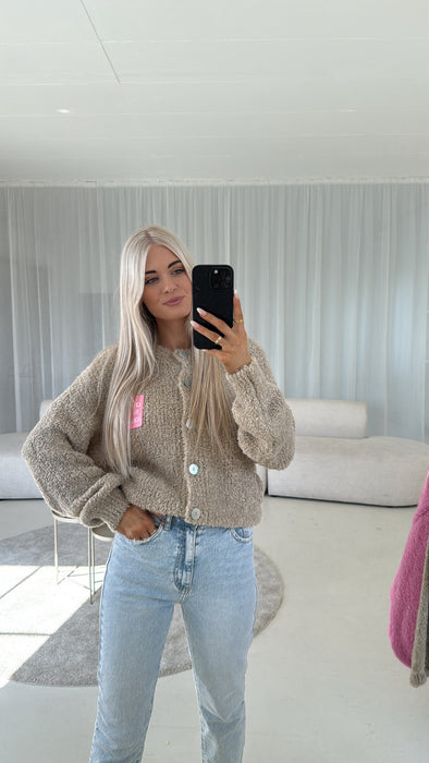 Cardigan Patches Nougat