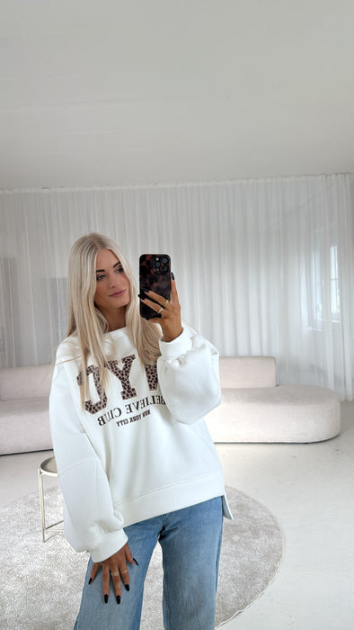 Sweater NYC Weiß