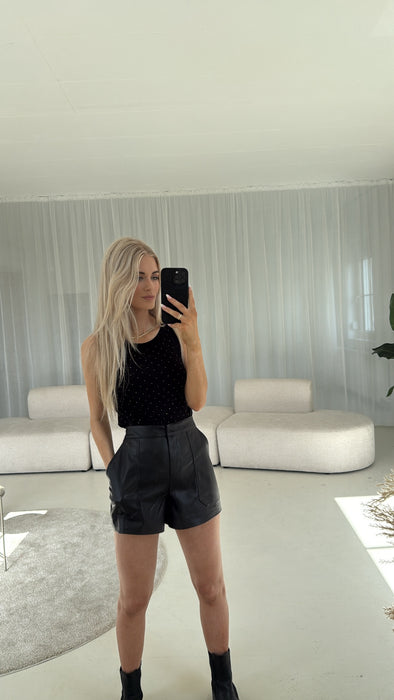 Weiche Kunstledershorts