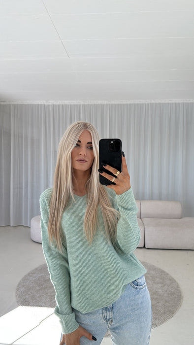 V- Pullover Mint