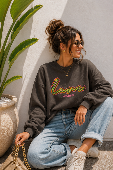 Sweater Love Yourself Braun -Ohne Rückgaberecht