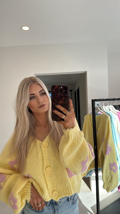 Cardigan Flowers Gelb/Rosé