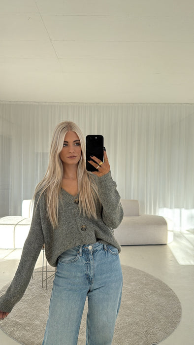 Cardigan Grey