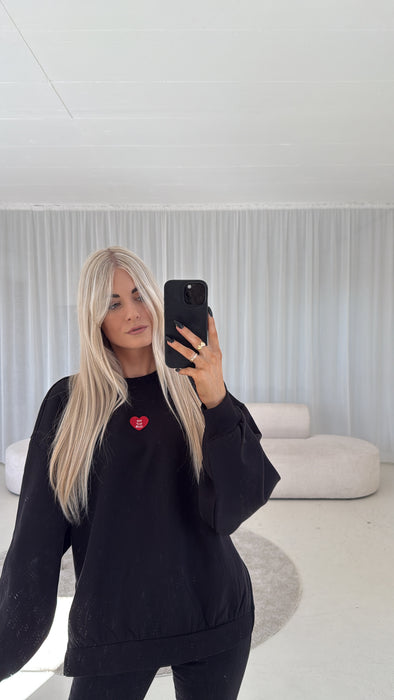 Lässiger Sweater Black/Heart