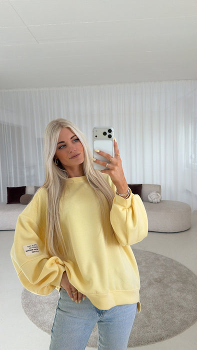 Sweater  Butterstoff Gelb