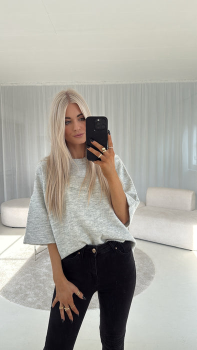 Rundhalsausschnitt  Oberteil Grey