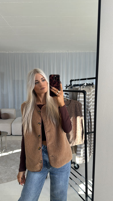 Teddy Weste Camel 🐆