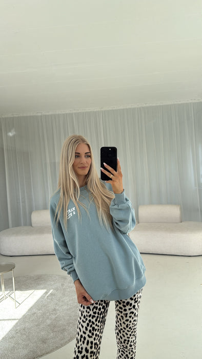 Sweater Blue Cowgirl