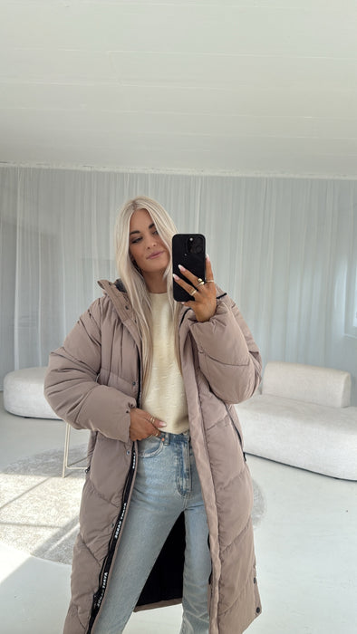 Winterjacke Beige