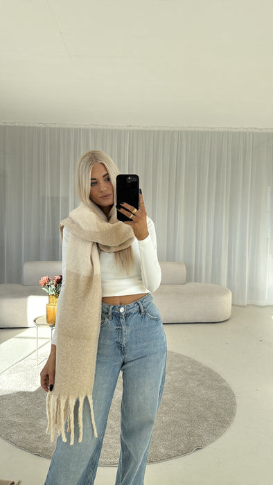Boucle Schal Nude