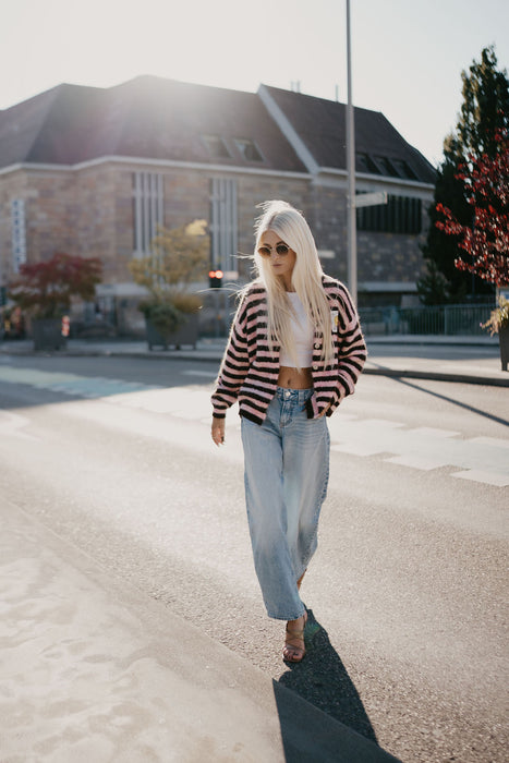 Cardigan Smiley Stripes Burgunder/Rosa