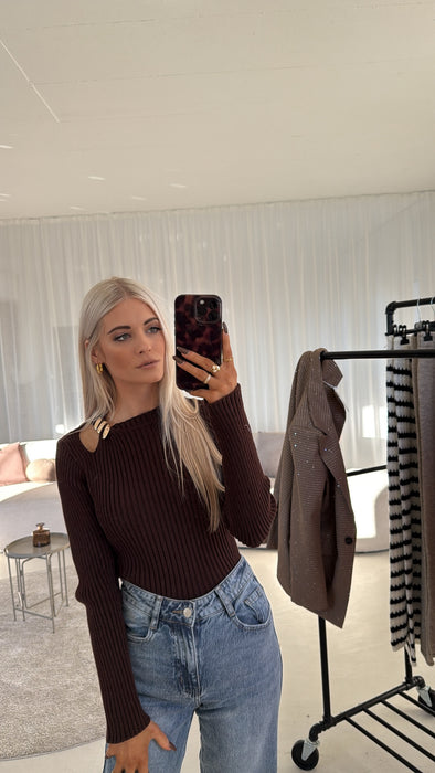 Longsleve Cut Out Braun✨