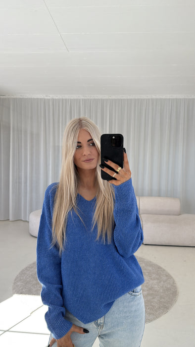 V- Pullover Royalblue