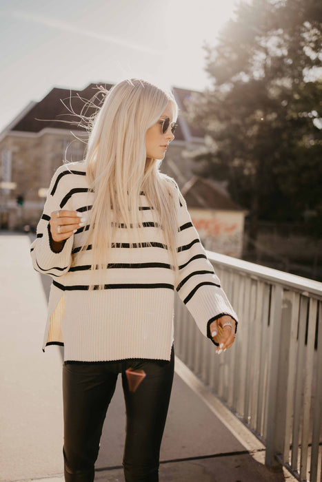 Pullover Lilly White/Black