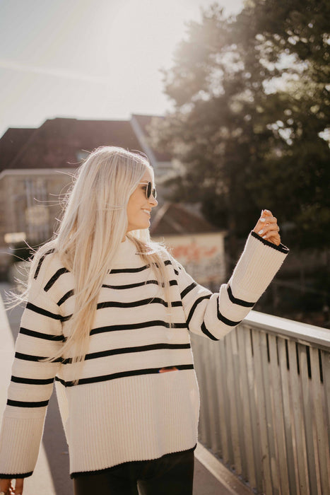 Pullover Lilly White/Black