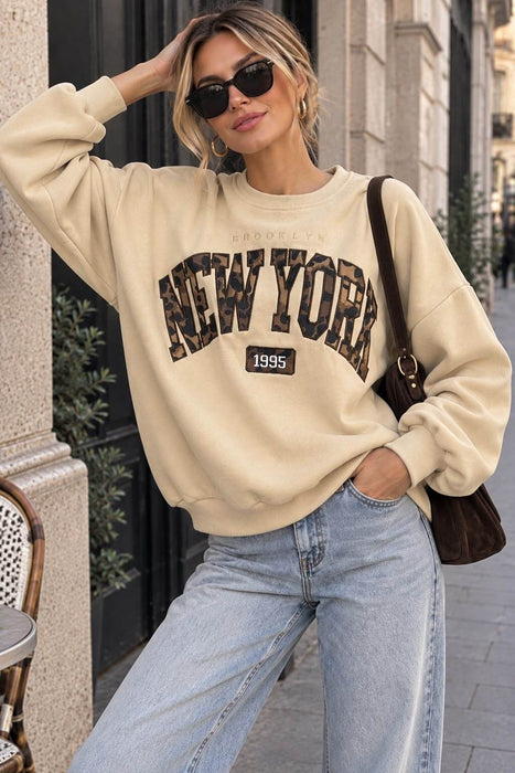 Sweater Beige New York Leo-Print