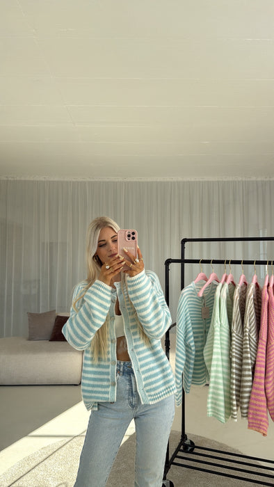 Cardigan Kayla Hellblau/Weiß✨