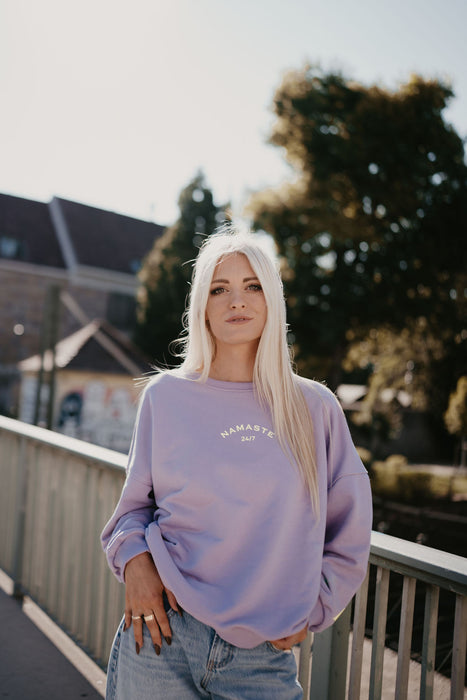 Sweater Namaste Lila