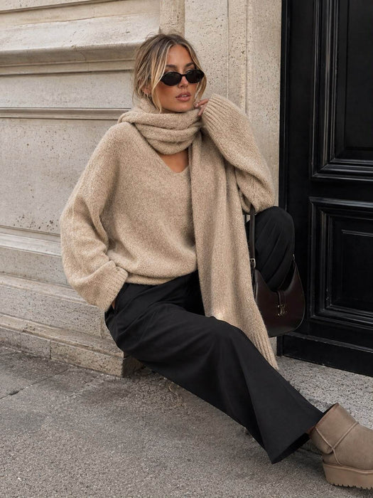 Pullover mit Schal Taupe